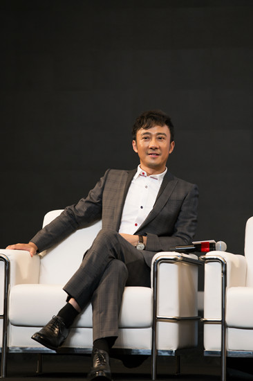 赵立新在发布会现场。